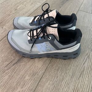 On Cloud Running Gray and Black Athletic Shoes